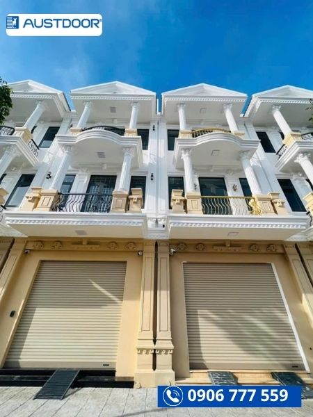 Cửa cuốn Austdoor gi&aacute; bao nhi&ecirc;u?