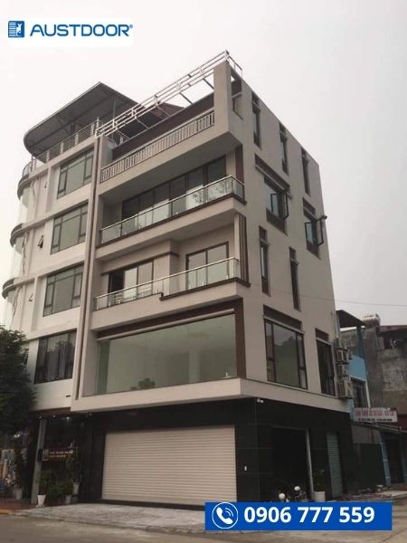 Cửa cuốn Austdoor gi&aacute; bao nhi&ecirc;u?