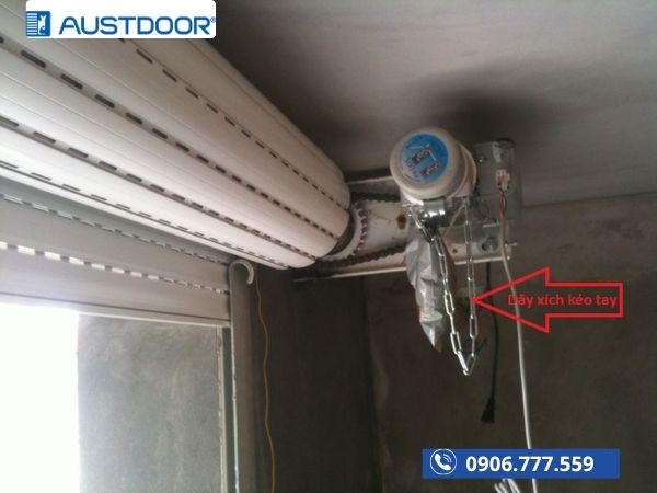 Cửa Cuốn Mất Điện Mở Thế Nào?