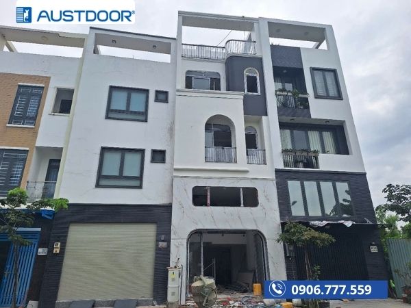 Gi&aacute; cửa cuốn Austdoor BRVT bao nhi&ecirc;u?