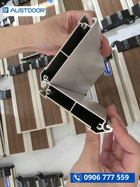 Cửa cuốn nan nh&ocirc;m tấm liền AL80i &ndash; Bền chắc, an to&agrave;n v&agrave; thẩm mỹ