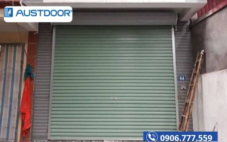 Cửa Cuốn Th&eacute;p Tấm Liền Austroll D&agrave;y 0.5mm (Model TM)